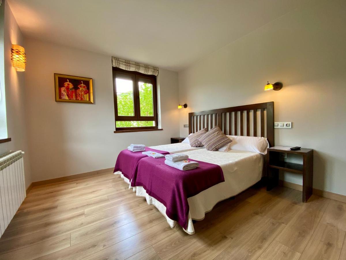 Hotel La Cuna Del Sella Oseja de Sajambre Extérieur photo