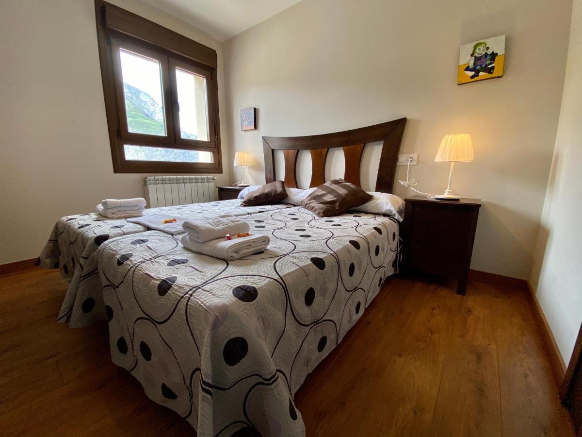 Hotel La Cuna Del Sella Oseja de Sajambre Extérieur photo