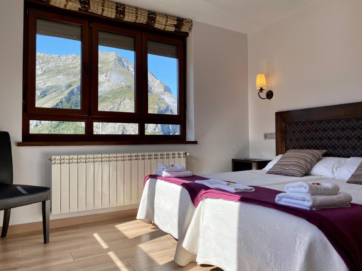 Hotel La Cuna Del Sella Oseja de Sajambre Extérieur photo
